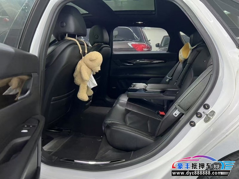 18年凯迪拉克CT6轿车抵押车出售