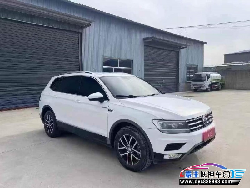 17年大众途观轿车抵押车出售