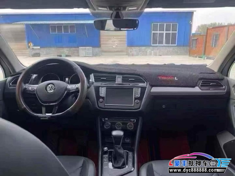 17年大众途观轿车抵押车出售