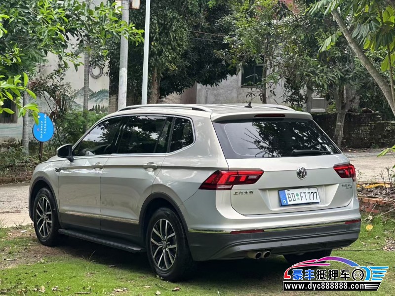 18年大众途观轿车抵押车出售