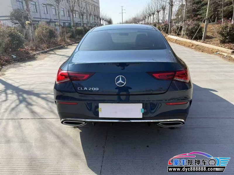 20年奔驰CLA轿车抵押车出售