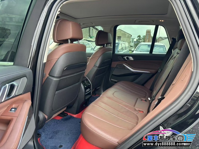 21年宝马X5SUV抵押车出售