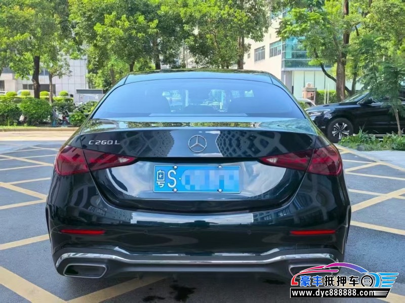 22年奔驰C轿车抵押车出售