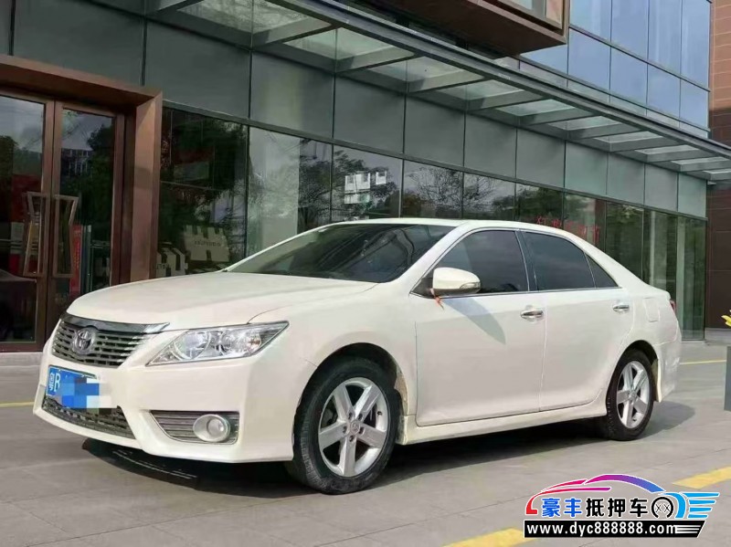 13年丰田凯美瑞轿车抵押车出售