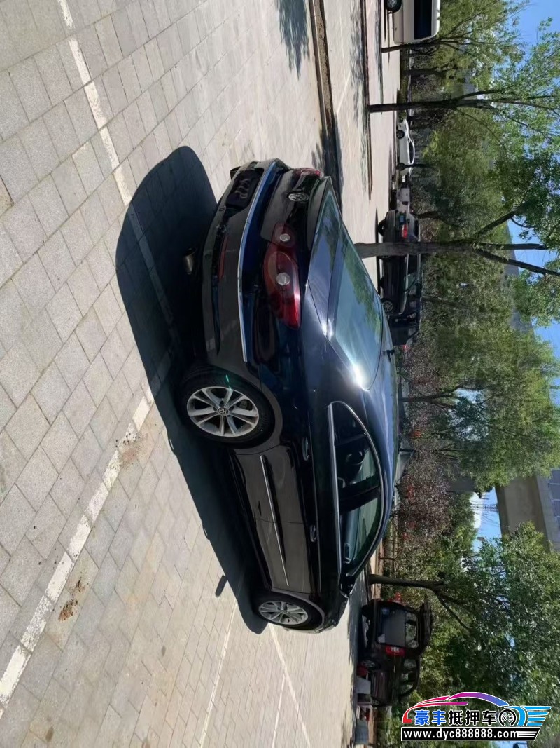 10年大众CC轿车抵押车出售