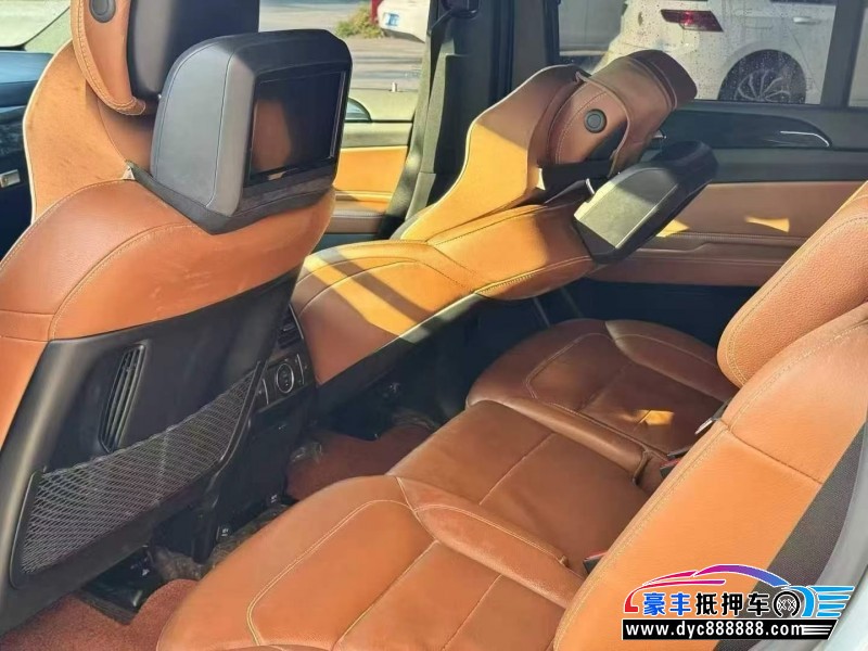 19年奔驰GLSSUV抵押车出售