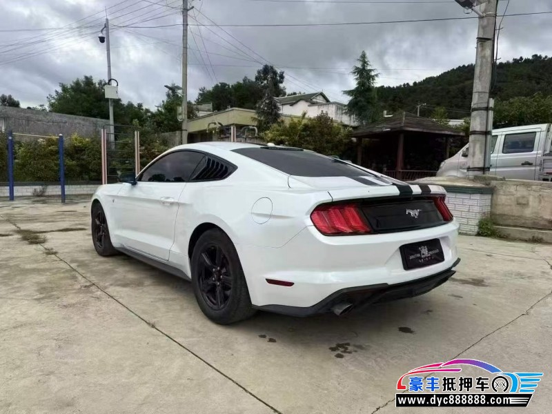 20年福特野马轿车抵押车出售