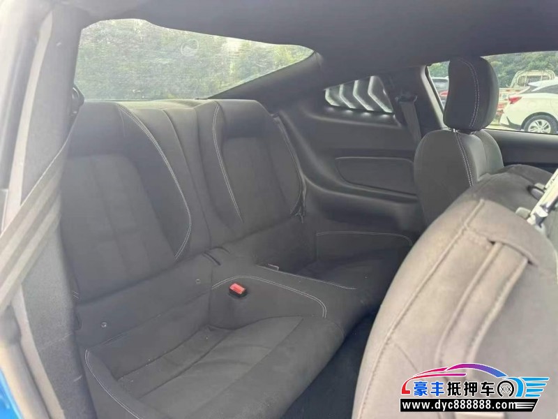 20年福特野马轿车抵押车出售