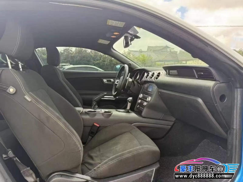 20年福特野马轿车抵押车出售