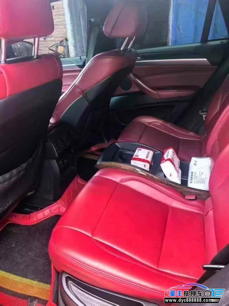 12年宝马X6轿车抵押车出售