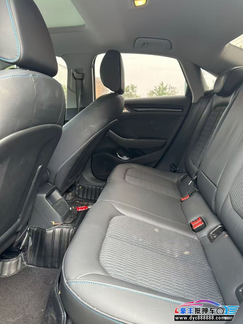 21年奥迪A3轿车抵押车出售