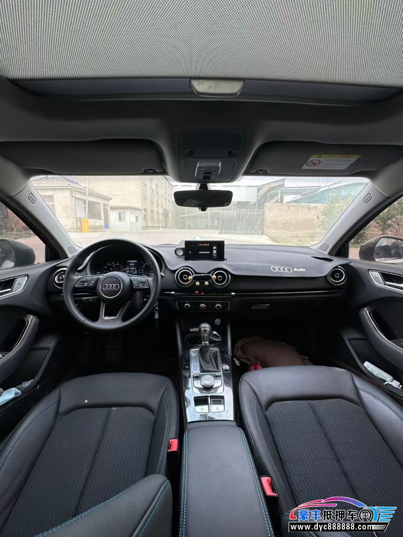 21年奥迪A3轿车抵押车出售