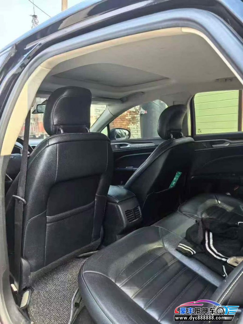 17年福特蒙迪欧轿车抵押车出售