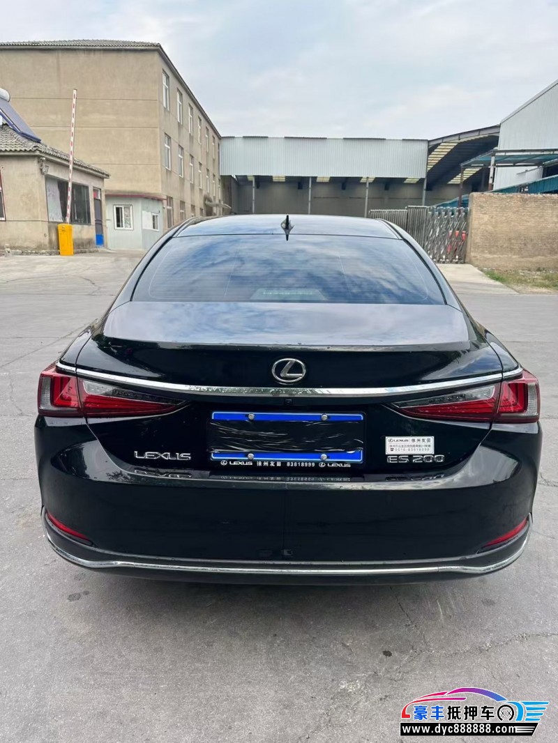 24年雷克萨斯ES轿车抵押车出售