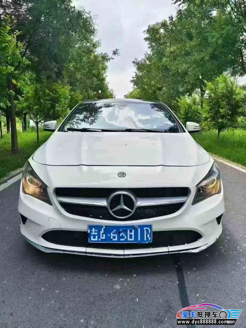18年奔驰CLA轿车抵押车出售