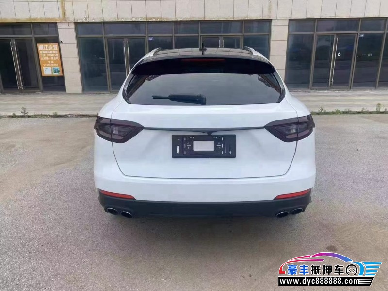 17年玛莎拉蒂莱万特轿车抵押车出售