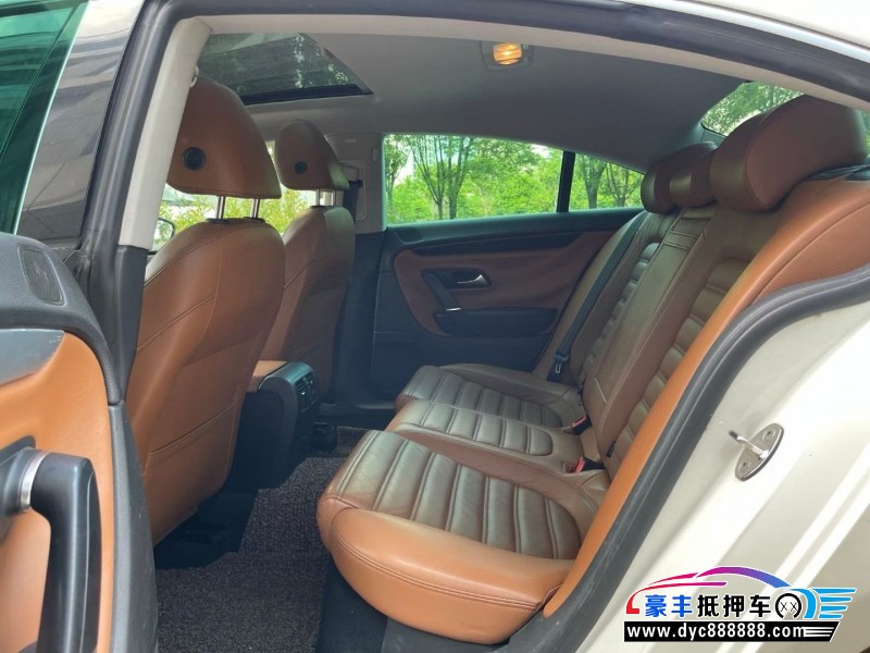 12年大众CC轿车抵押车出售