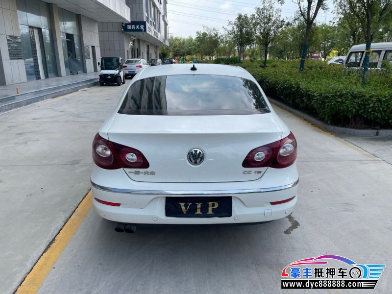 12年大众CC轿车抵押车出售