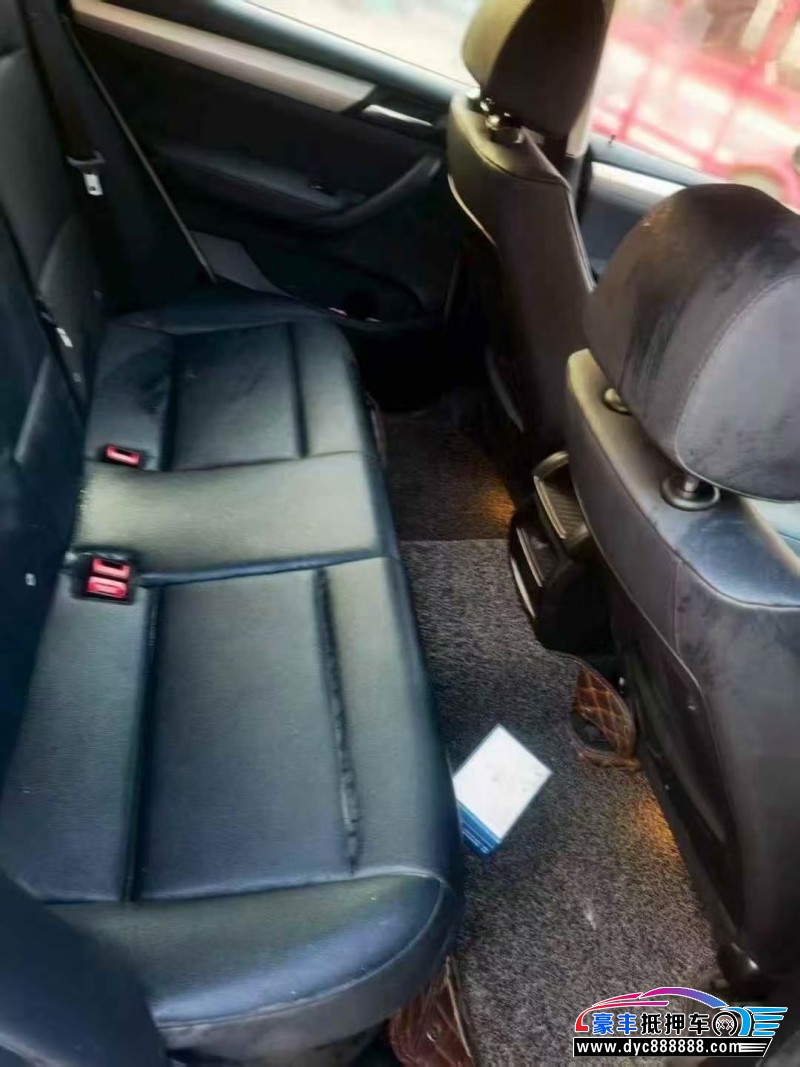 17年宝马X3轿车抵押车出售