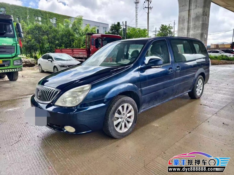 15年别克GL8轿车抵押车出售