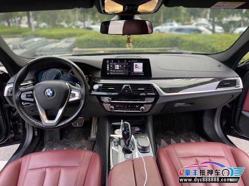 18年宝马5系轿车抵押车出售