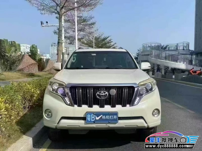 17年丰田普拉多（霸道）轿车抵押车出售