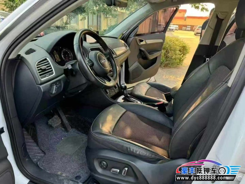 17年奥迪Q3轿车抵押车出售