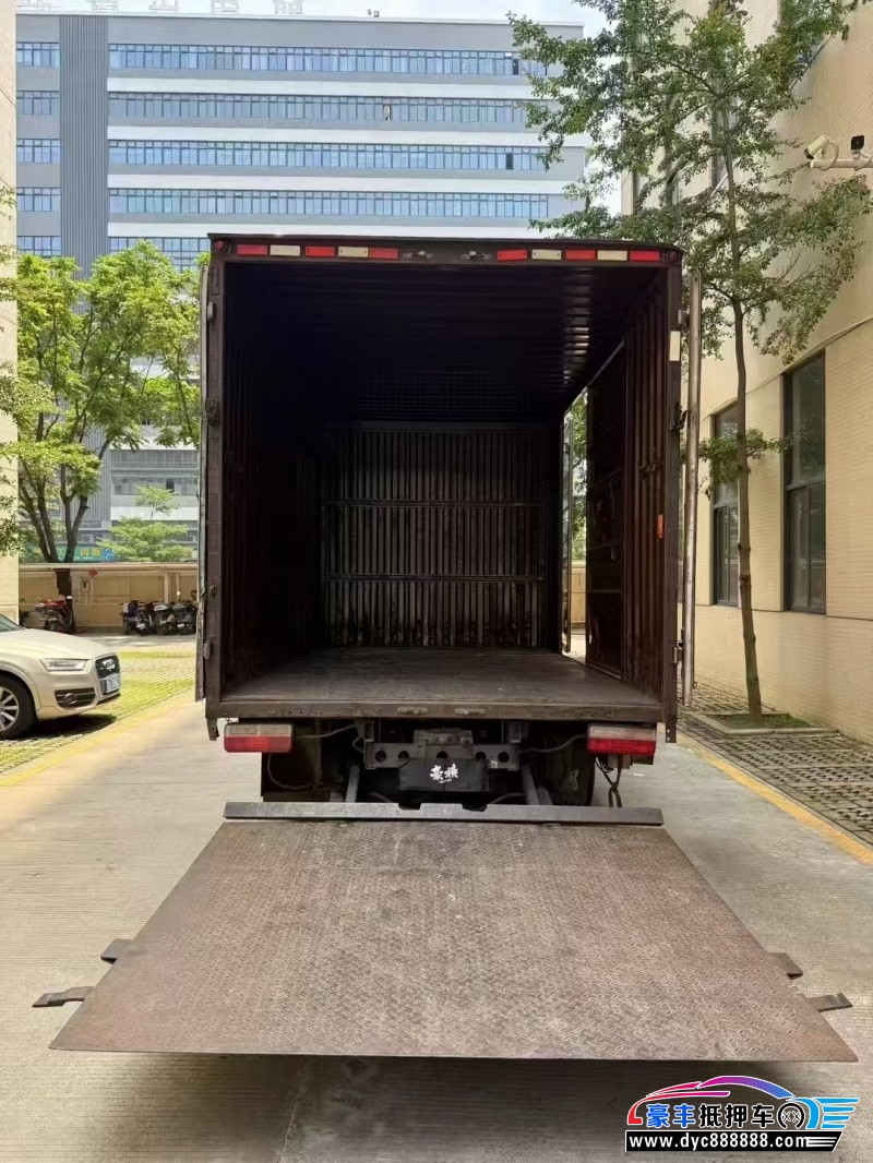 21年东风多利卡轿车抵押车出售