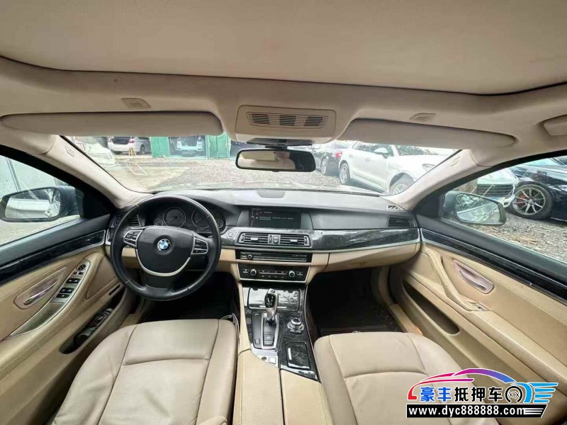 12年宝马5系轿车抵押车出售