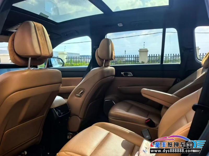 22年理想ONE轿车抵押车出售