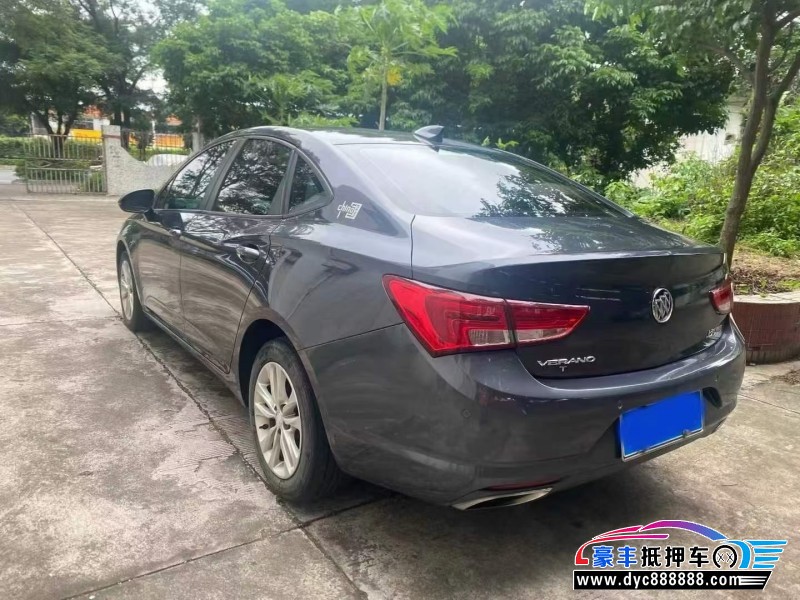 18年别克威朗轿车抵押车出售