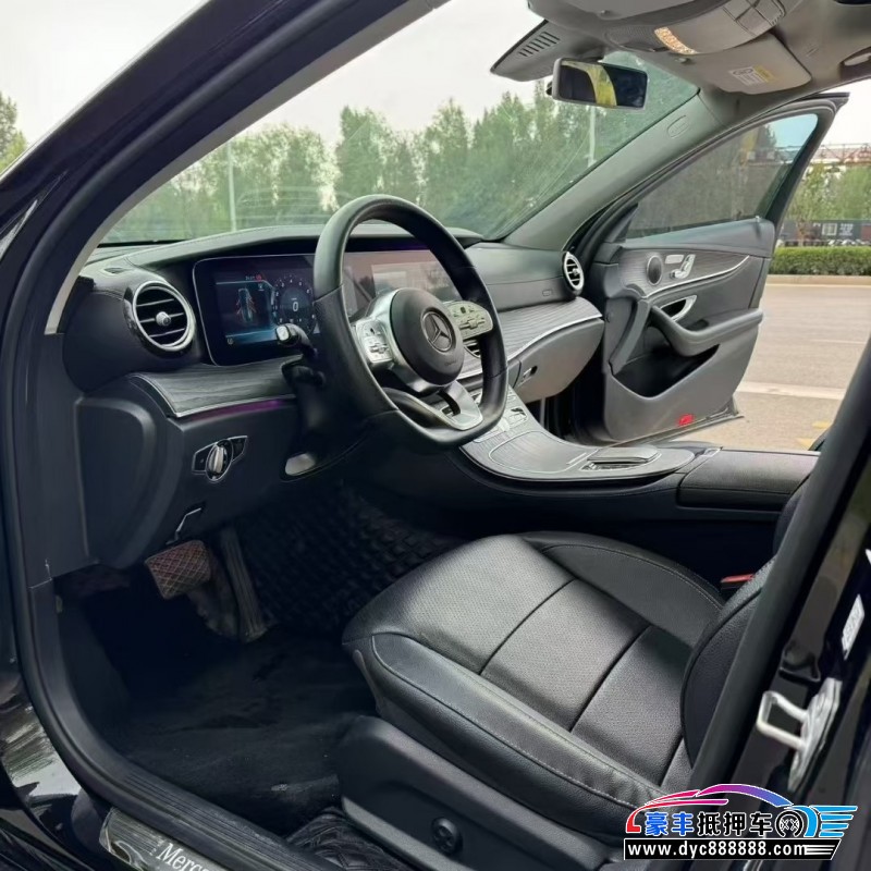 20年奔驰E轿车抵押车出售