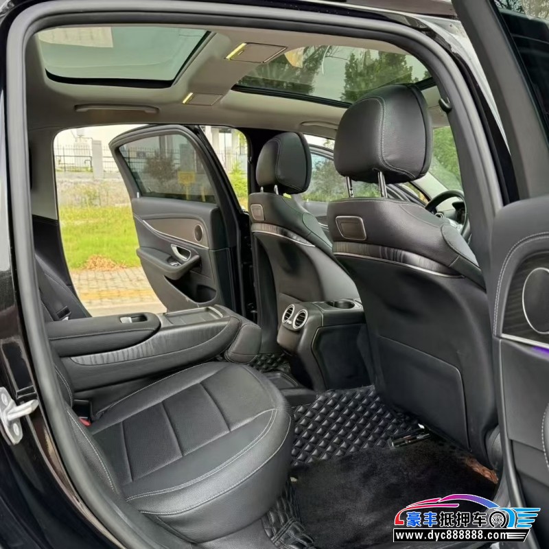 20年奔驰E轿车抵押车出售