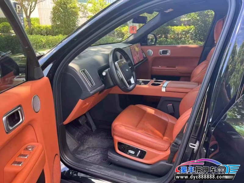 23年理想L9轿车抵押车出售