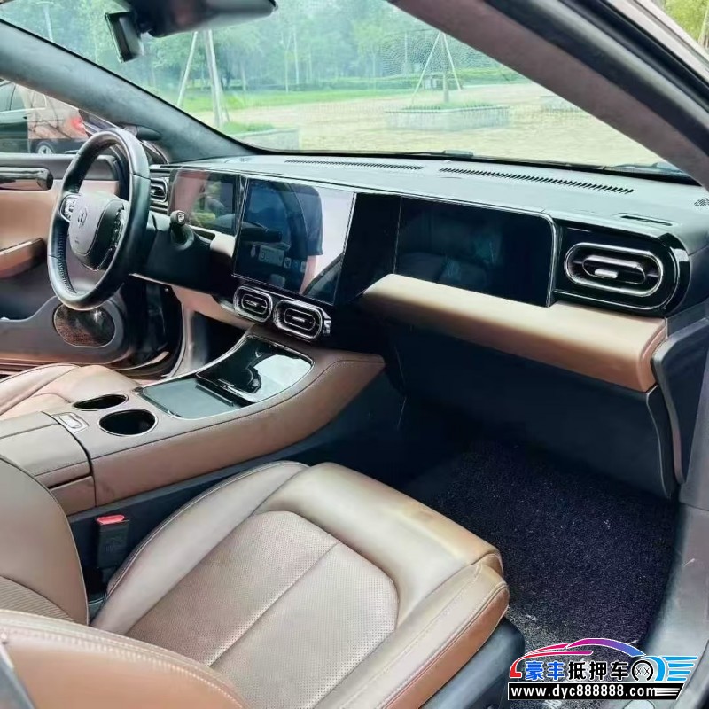 22年零跑c01轿车抵押车出售