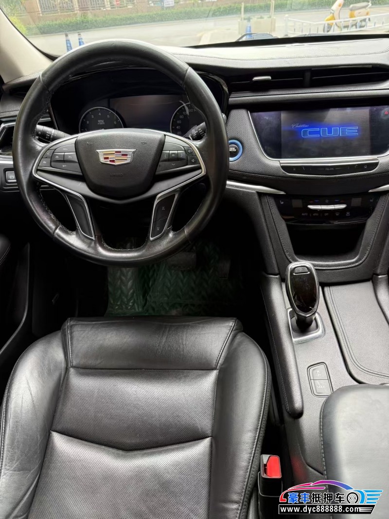 18年凯迪拉克XT5轿车抵押车出售