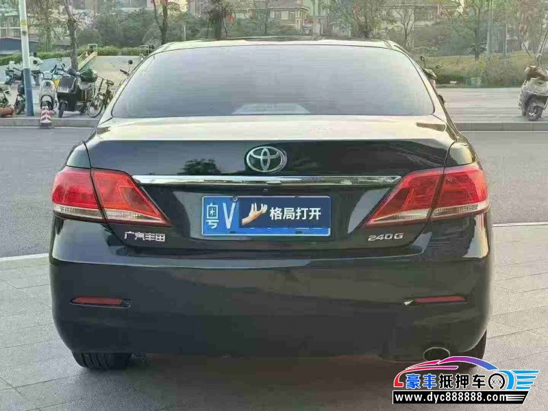 14年丰田凯美瑞轿车抵押车出售