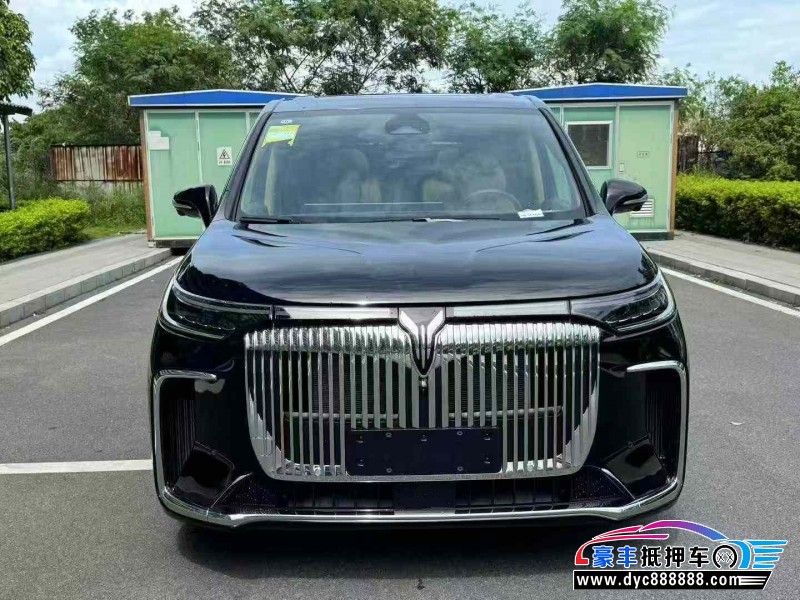 25年岚图梦想家轿车抵押车出售