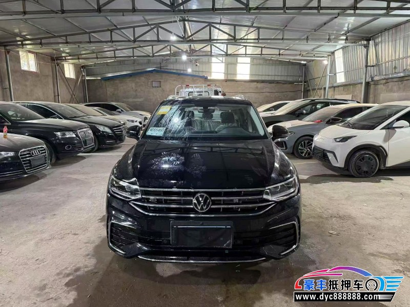 25年大众途观L轿车