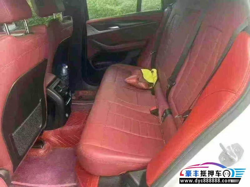 19年宝马X4轿车抵押车出售