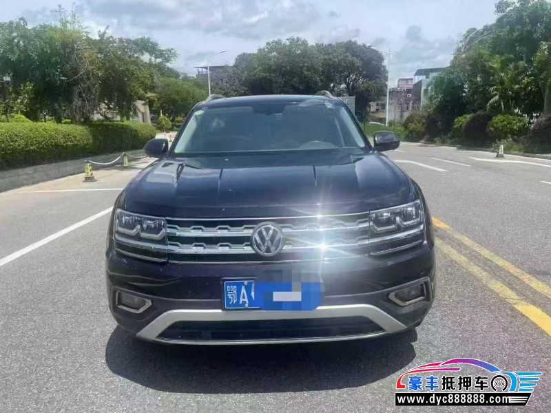 抵押车出售17年大众途昂轿车