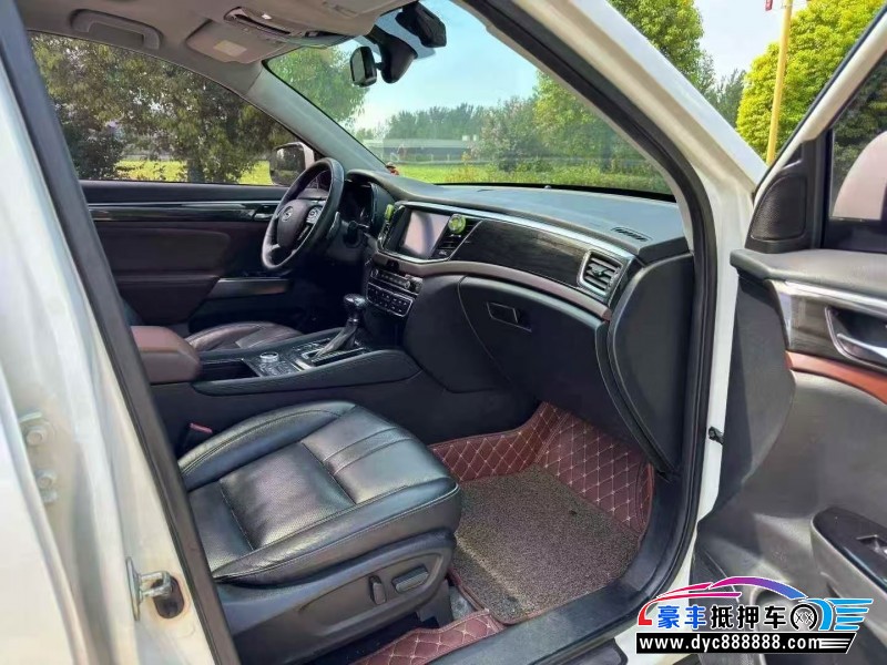 17年传祺GS8轿车抵押车出售