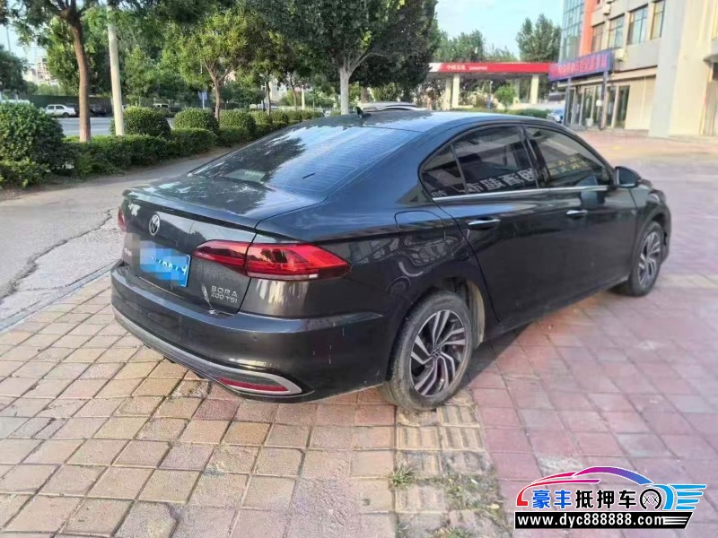 22年大众宝来轿车抵押车出售