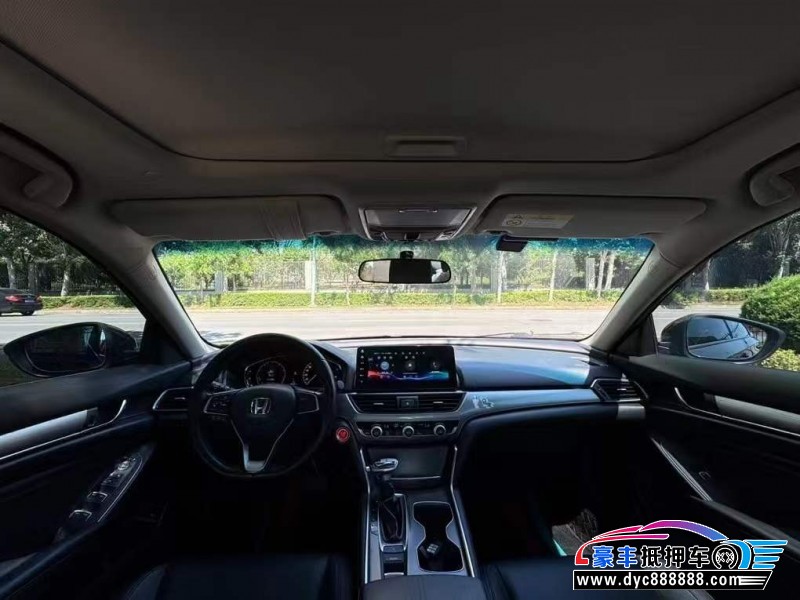 22年本田雅阁轿车抵押车出售