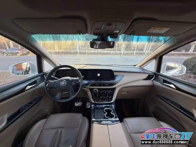 20年别克GL8轿车抵押车出售