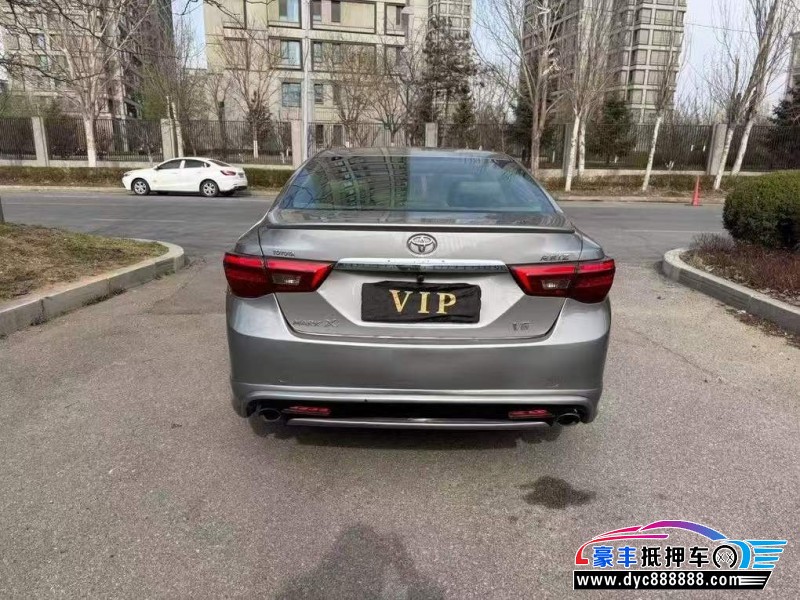 12年丰田锐志轿车抵押车出售