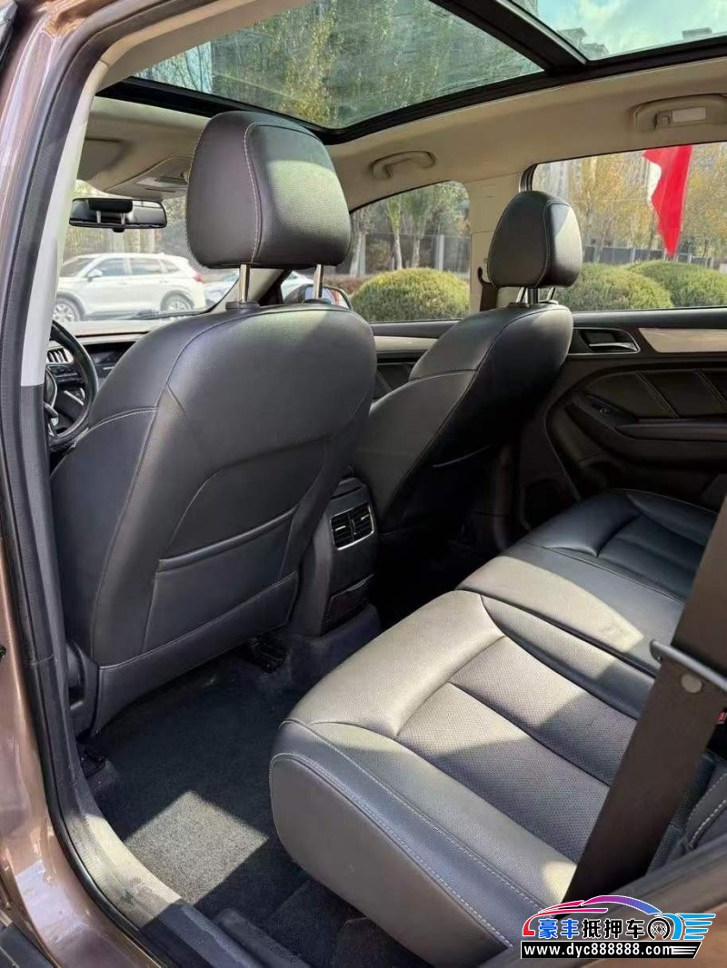 18年荣威RX5轿车抵押车出售