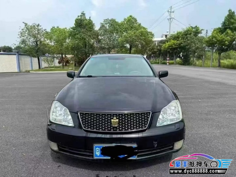 08年丰田皇冠轿车抵押车出售