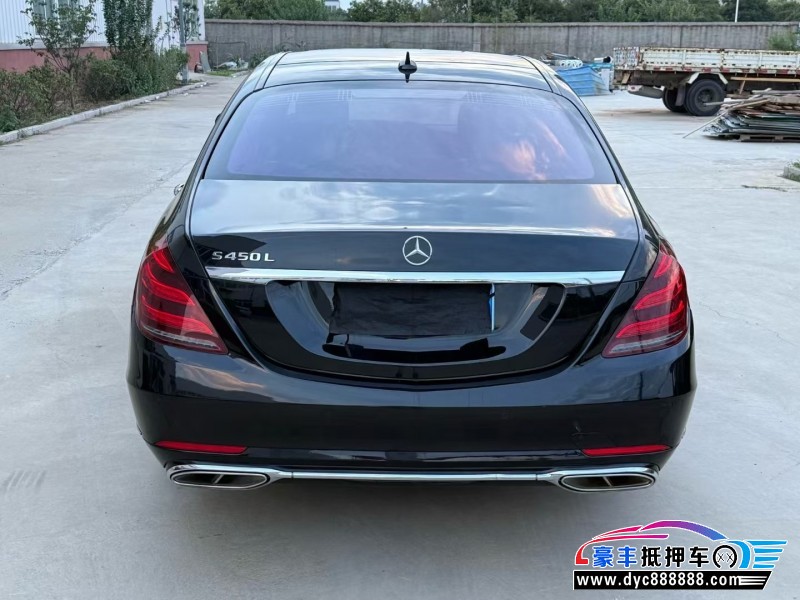 19年奔驰S轿车抵押车出售