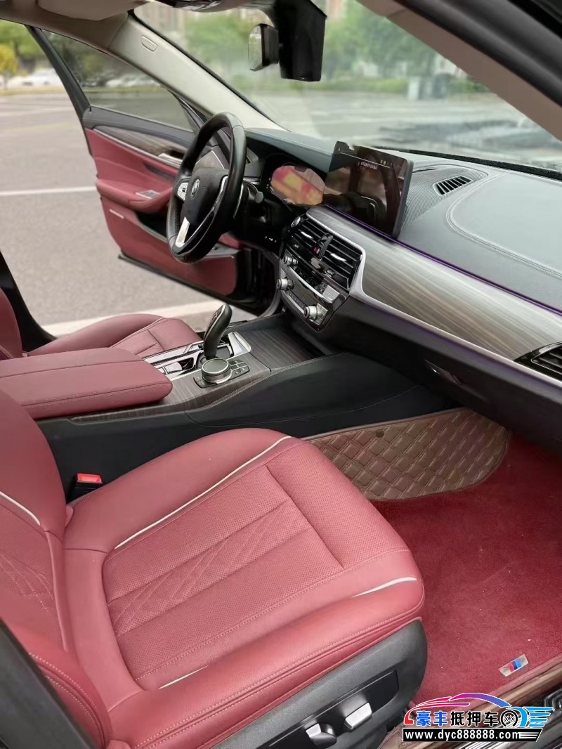 23年宝马5系轿车抵押车出售